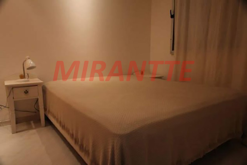 Apartamento de 65m² com 2 quartos em Moema
