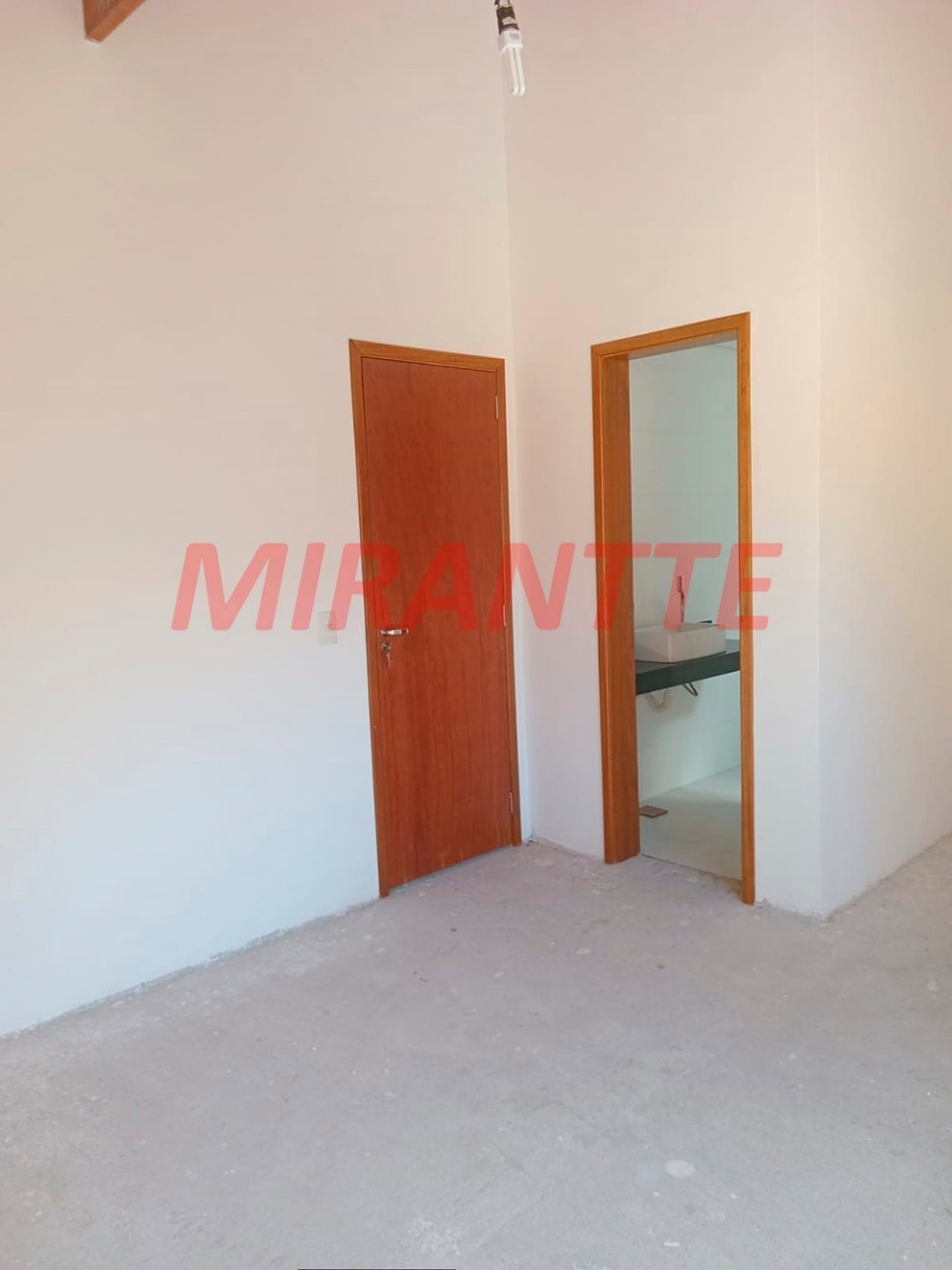 Sobrado de 143m² com 3 quartos em Casa Verde