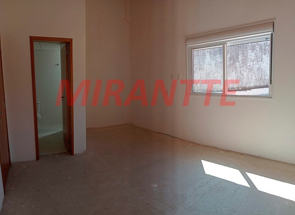 Sobrado de 143m² com 3 quartos em Casa Verde