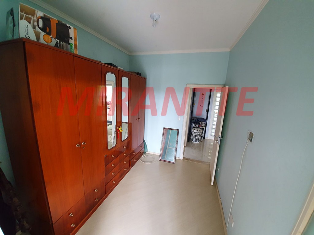 Sobrado de 270m² com 4 quartos em Serra Da Cantareira