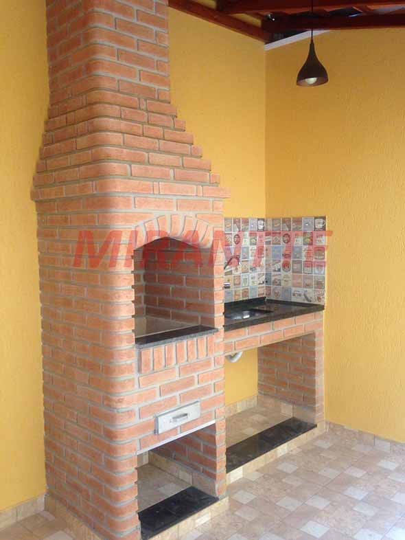 Sobrado de 205m² com 3 quartos em Cidade Patriarca
