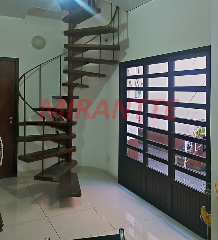 Sobrado de 135m² com 3 quartos em Tremembe