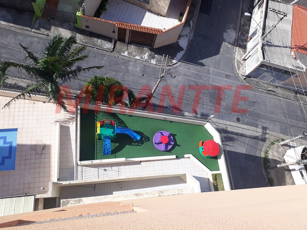Apartamento com 3 quartos em Limão