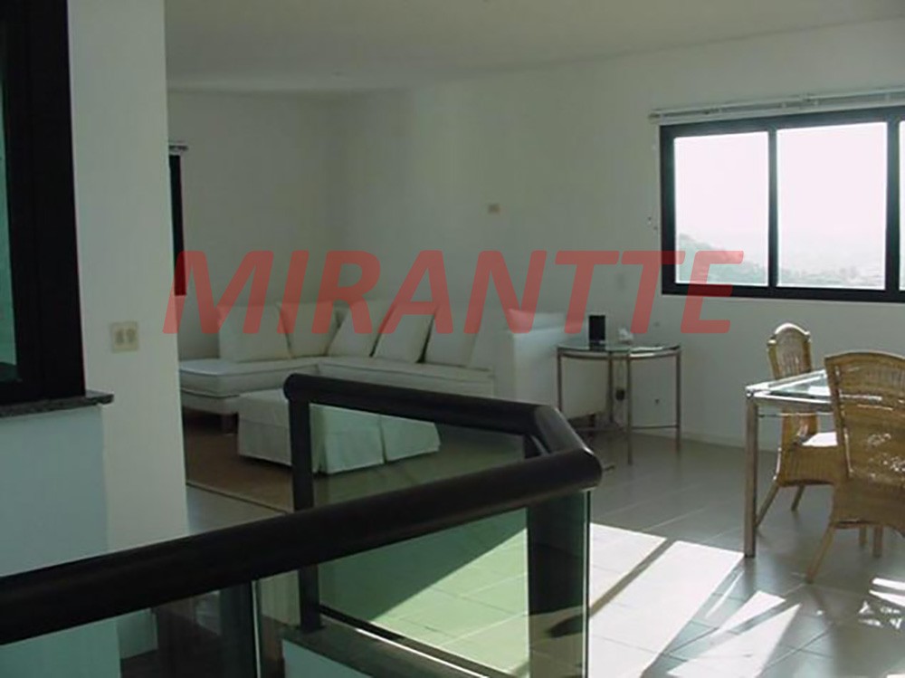 Cobertura duplex de 214m² com 4 quartos em Pitangueiras