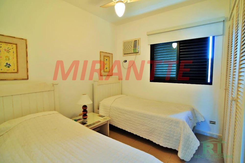 Cobertura duplex de 214m² com 4 quartos em Pitangueiras