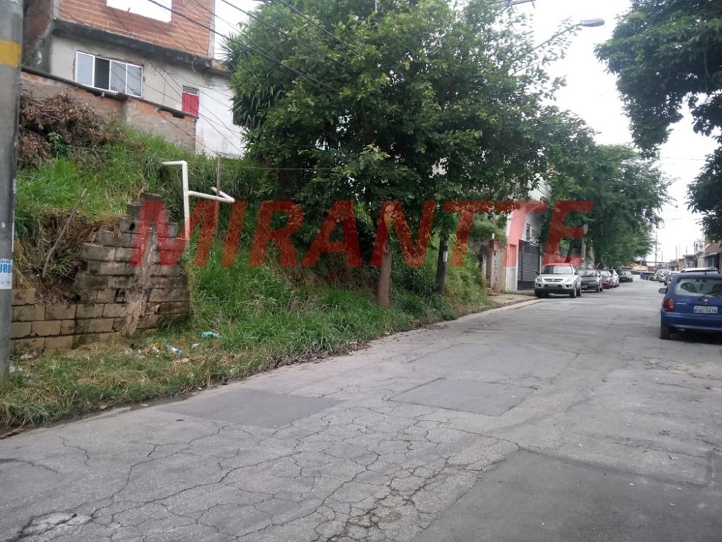 Terreno de 25m² em Casa Verde Alta