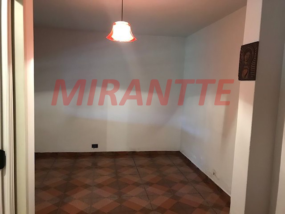 Sobrado de 348m² com 5 quartos em Vila Aurora