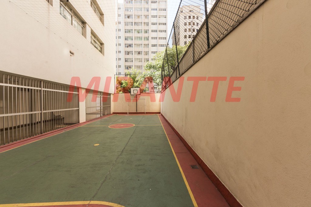 Apartamento de 240m² com 4 quartos em Higienópolis