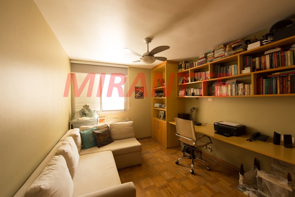 Apartamento de 240m² com 4 quartos em Higienópolis