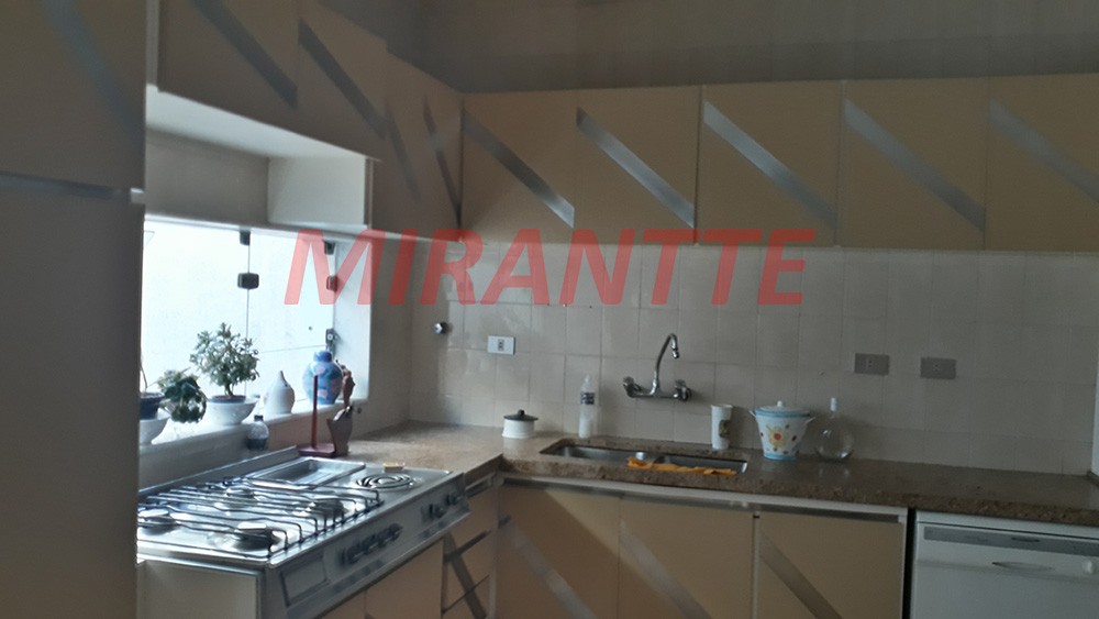 Casa terrea de 342m² com 4 quartos em Jardim São Bento