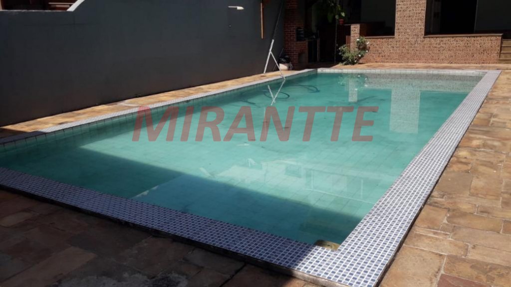 Comercial de 228m² com 2 quartos em Mandaqui