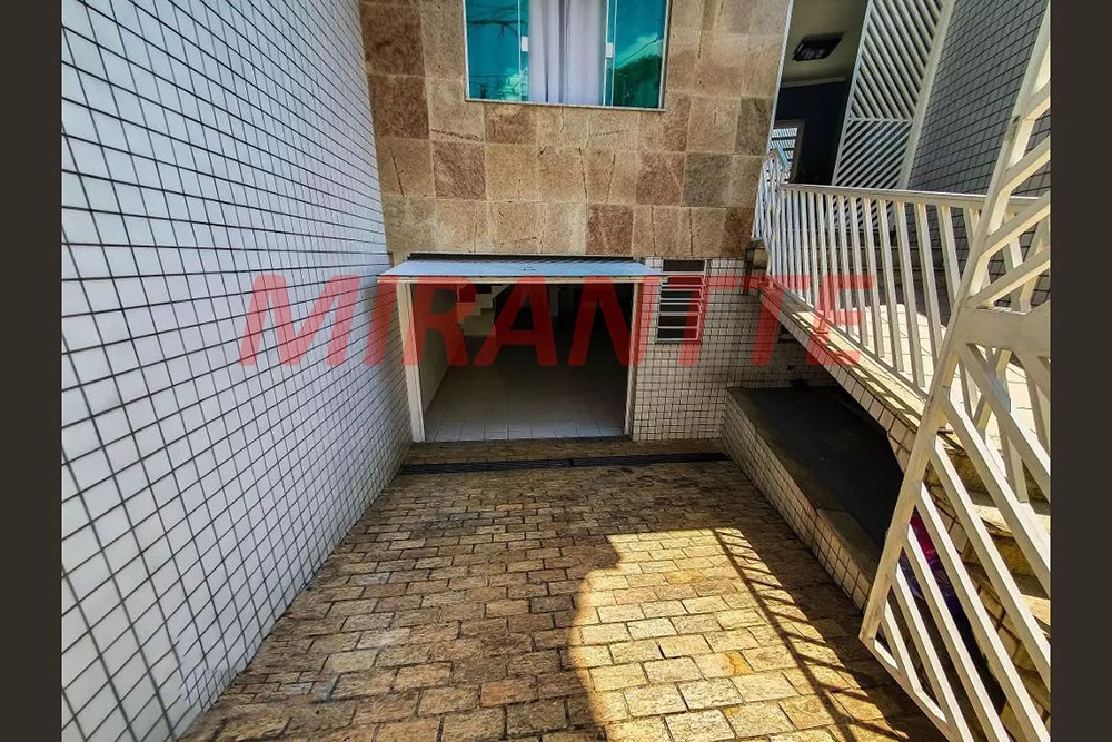 Sobrado de 183m² com 3 quartos em Parada Inglesa