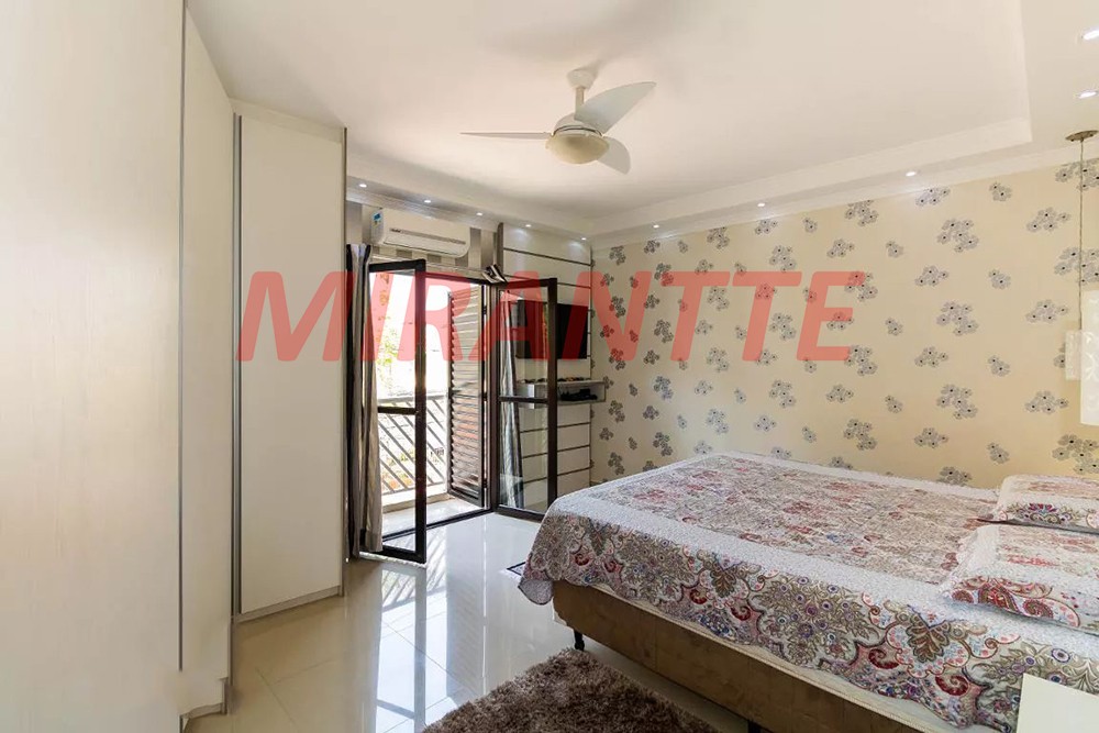 Sobrado de 183m² com 3 quartos em Parada Inglesa