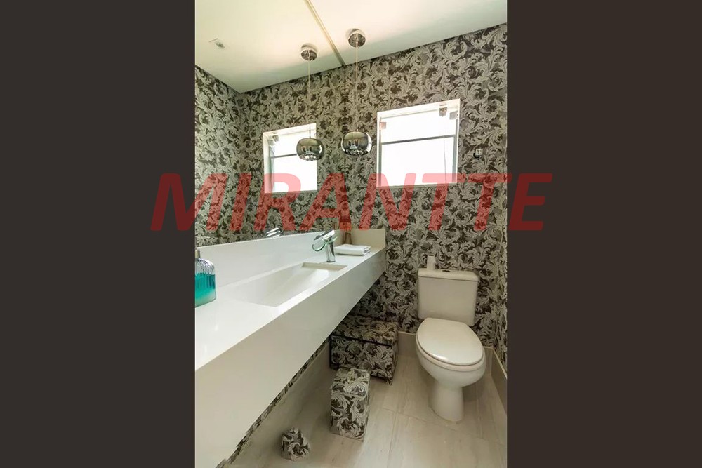 Sobrado de 183m² com 3 quartos em Parada Inglesa