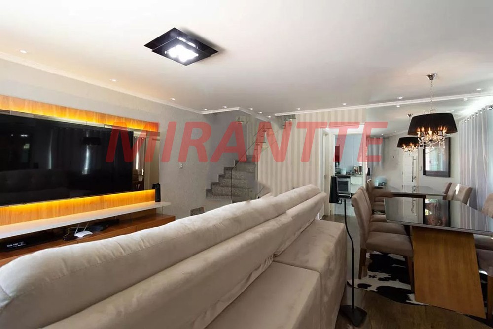 Sobrado de 183m² com 3 quartos em Parada Inglesa