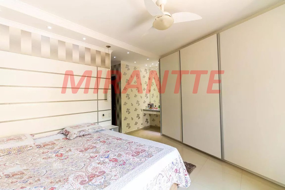 Sobrado de 183m² com 3 quartos em Parada Inglesa