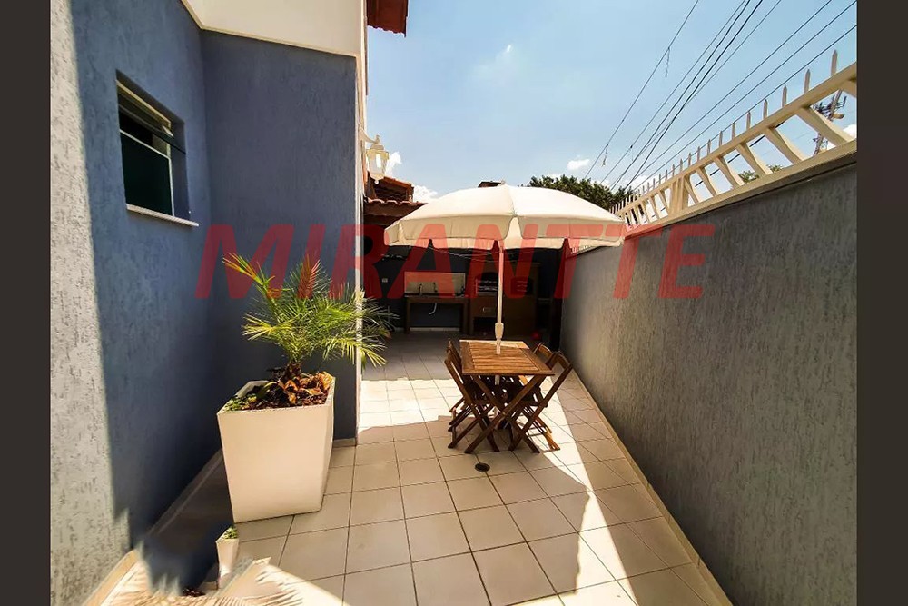 Sobrado de 183m² com 3 quartos em Parada Inglesa