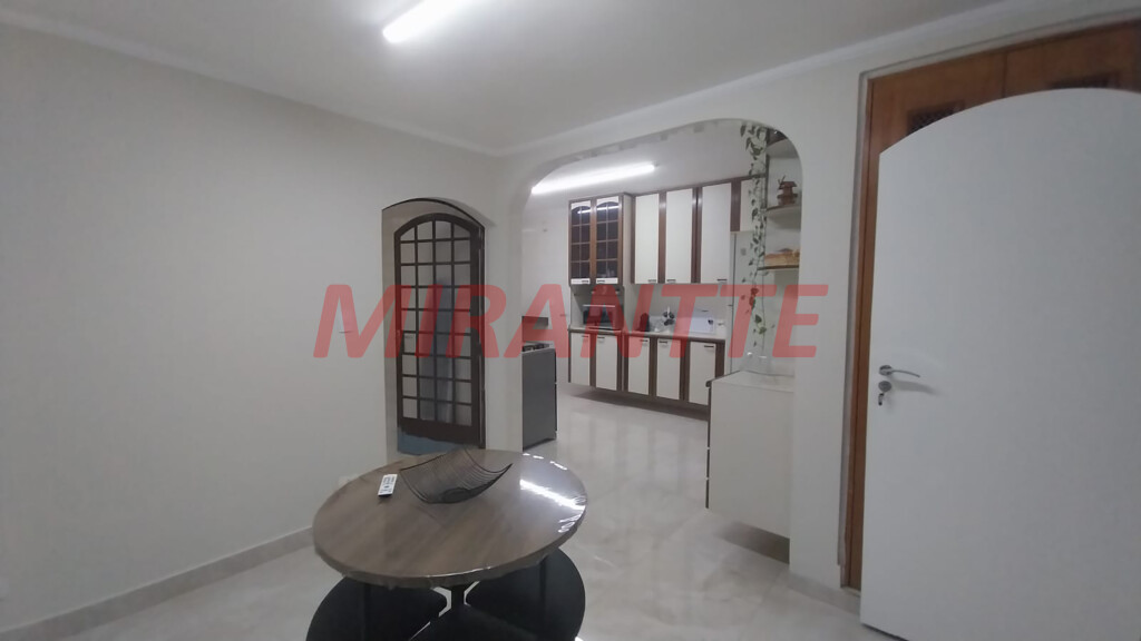 Sobrado de 298m² com 3 quartos em Bortolândia