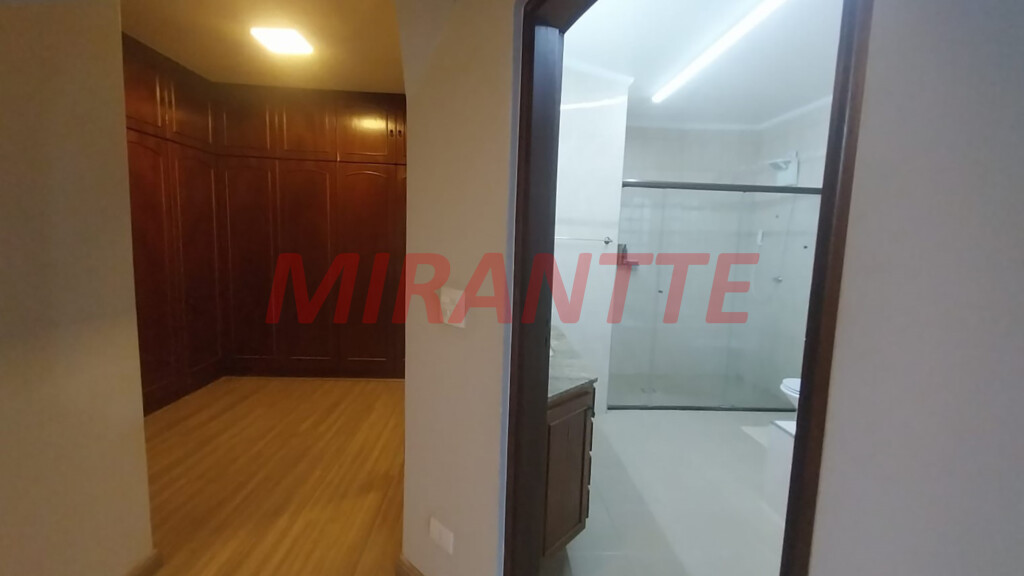 Sobrado de 298m² com 3 quartos em Bortolândia