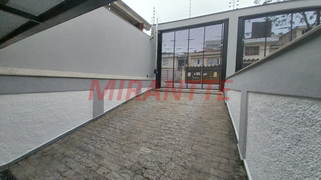 Sobrado de 298m² com 3 quartos em Bortolândia