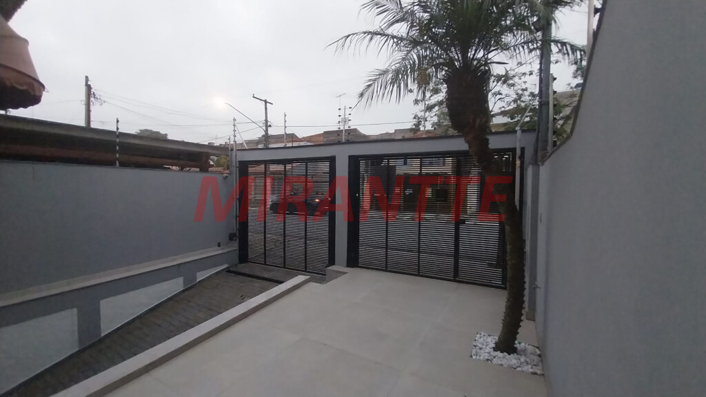 Sobrado de 298m² com 3 quartos em Bortolândia