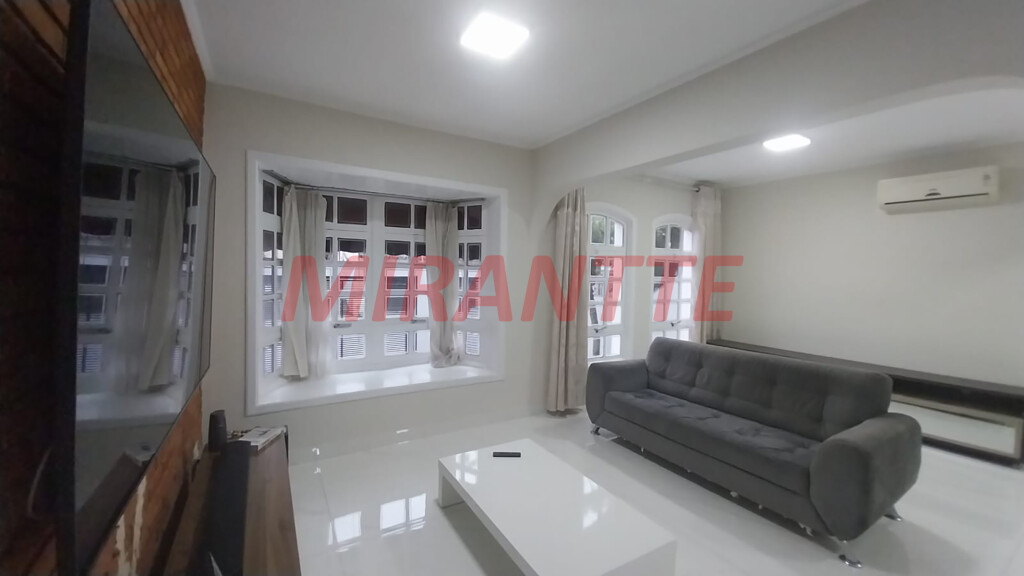 Sobrado de 298m² com 3 quartos em Bortolândia