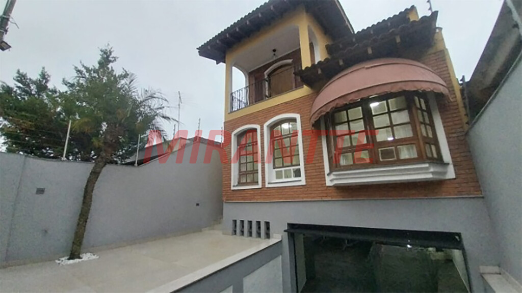 Sobrado de 298m² com 3 quartos em Bortolândia