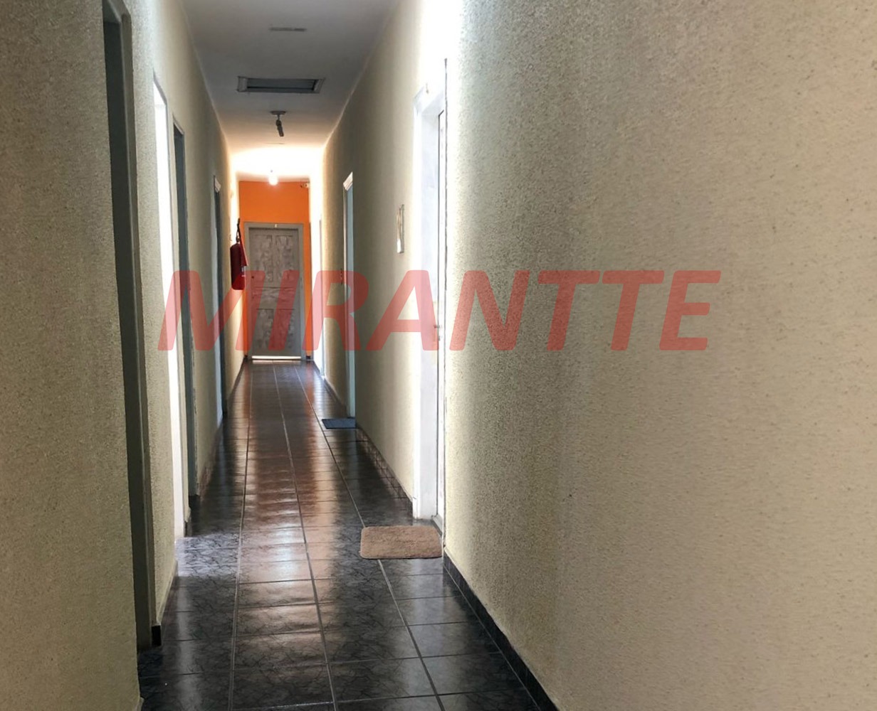 Comercial de 770m² em Santana