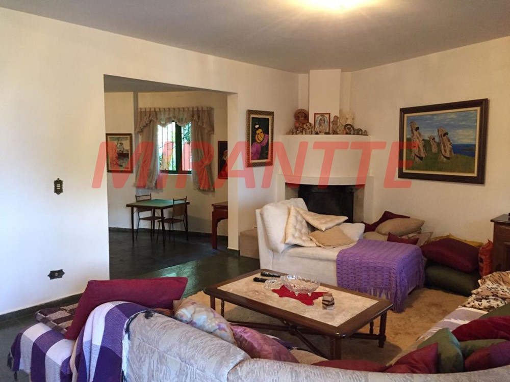 Sobrado de 480m² com 3 quartos em Centro – Mairiporã