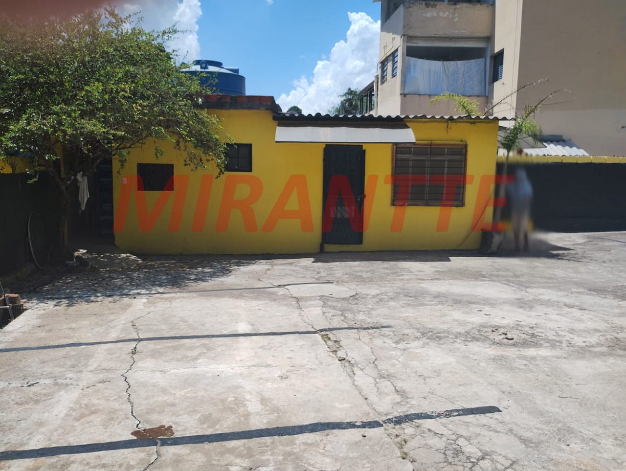 Terreno de 528m² em Horto Florestal