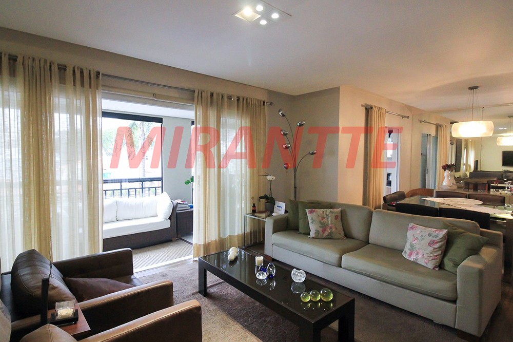 Apartamento de 189m² com 4 quartos em Santana