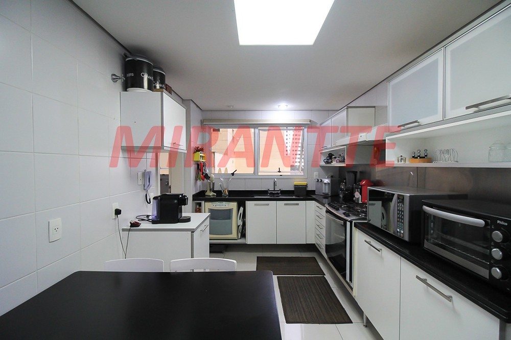 Apartamento de 189m² com 4 quartos em Santana