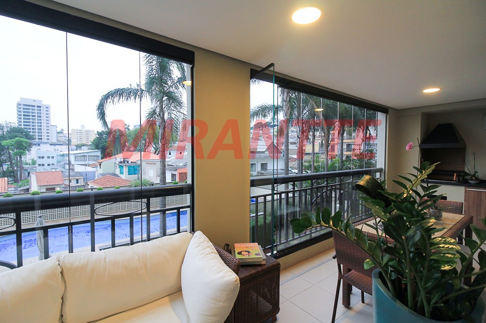Apartamento de 189m² com 4 quartos em Santana