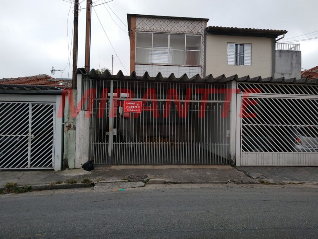 Sobrado de 140m² com 3 quartos em Vila Gustavo