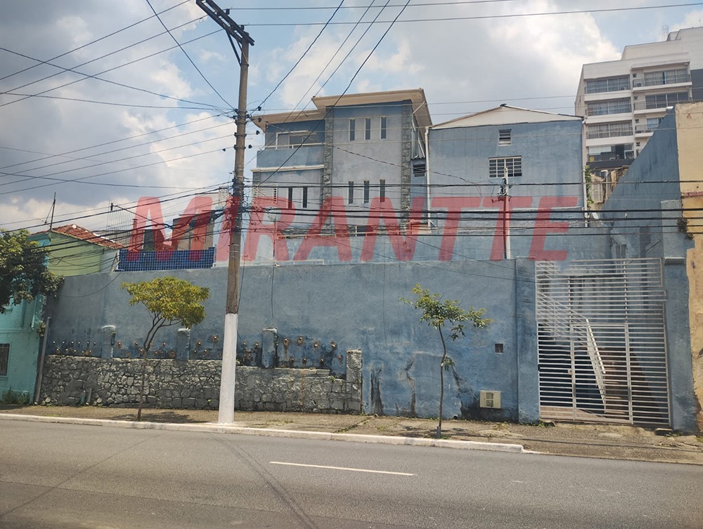 Comercial de 1000m² em Santana