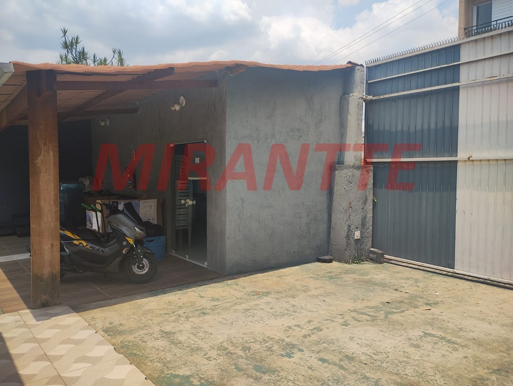 Comercial de 1000m² em Santana