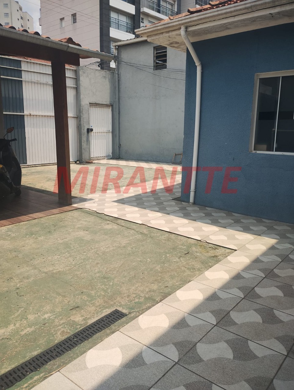 Comercial de 1000m² em Santana