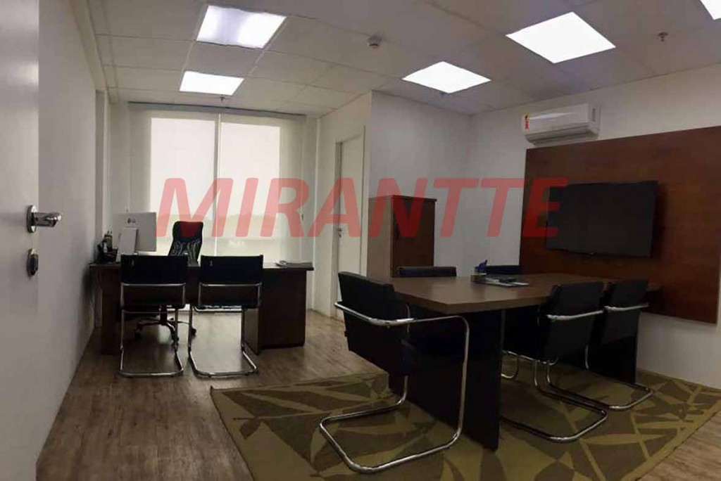 Comercial de 39m² em Santana