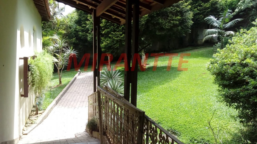 Casa terrea de 420m² com 3 quartos em Centro – Mairiporã