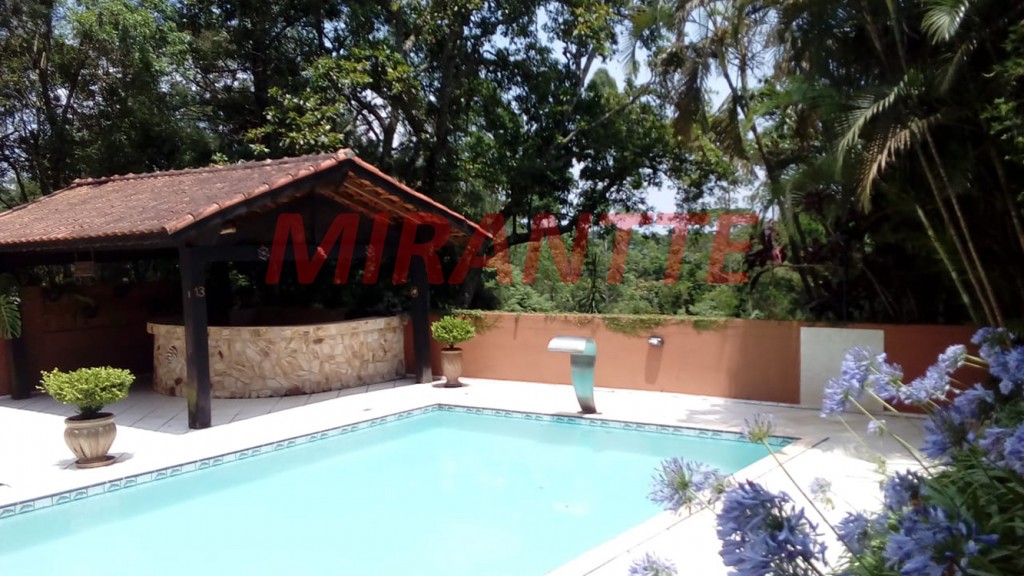 Casa terrea de 420m² com 3 quartos em Centro – Mairiporã