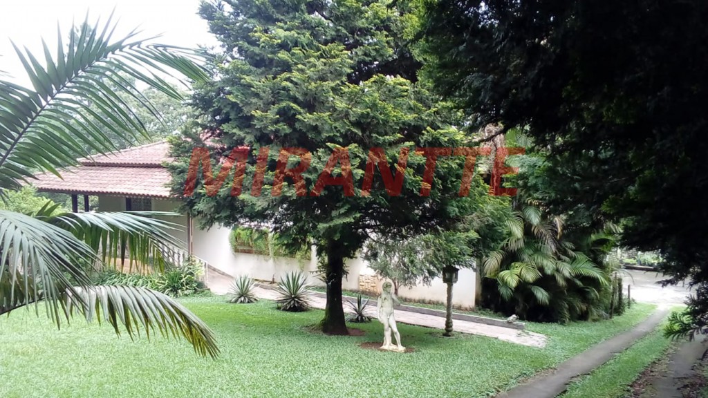 Casa terrea de 420m² com 3 quartos em Centro – Mairiporã