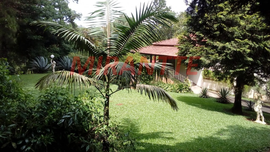 Casa terrea de 420m² com 3 quartos em Centro – Mairiporã
