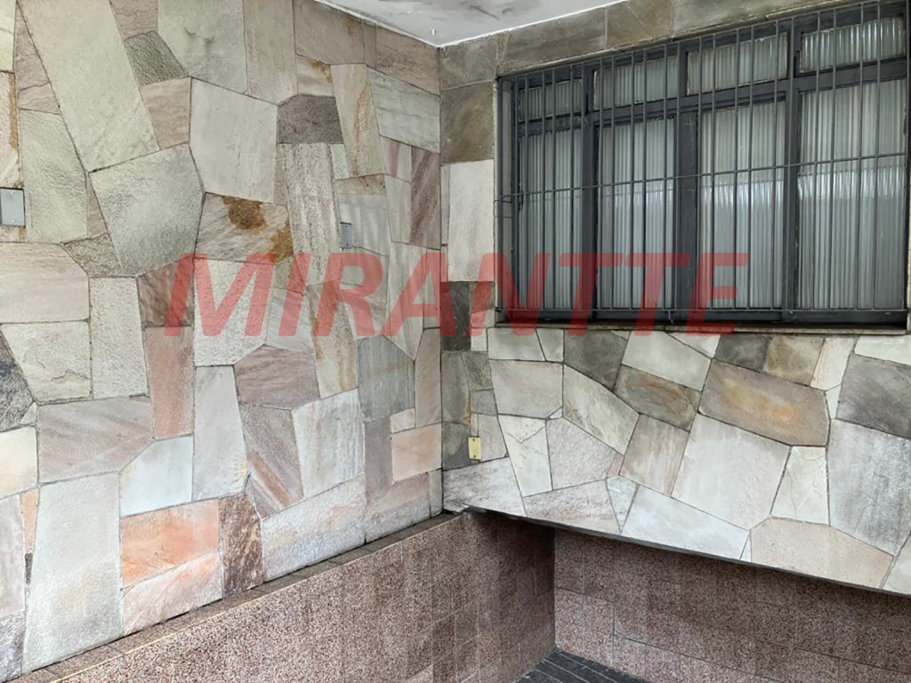 Sobrado de 80m² com 2 quartos em Santana