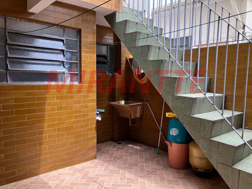 Sobrado de 80m² com 2 quartos em Santana