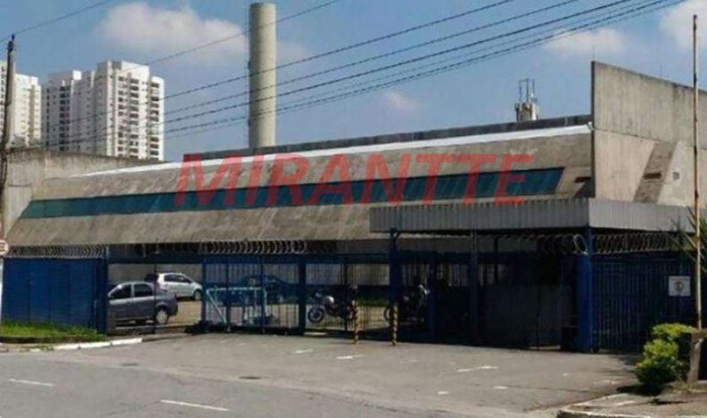 Comercial de 14700m² em Planalto