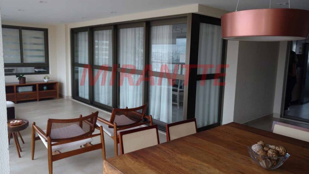Apartamento de 250m² com 5 quartos em Santana