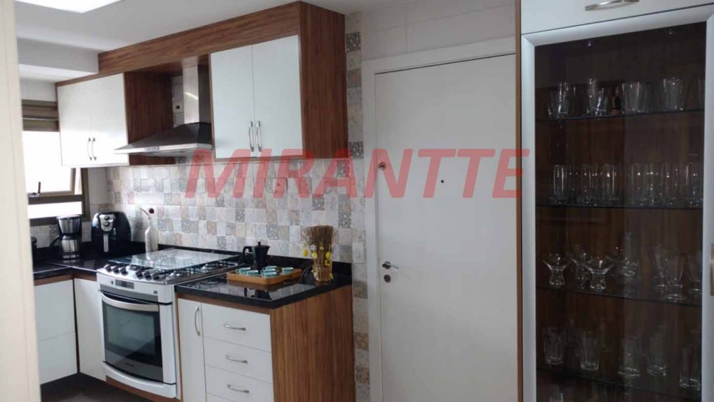 Apartamento de 250m² com 5 quartos em Santana