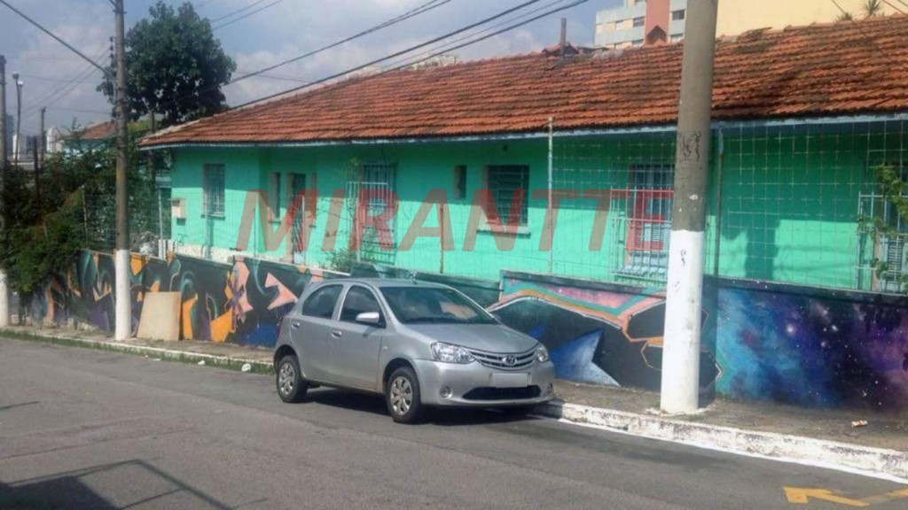 Terreno de 770m² em Ipiranga