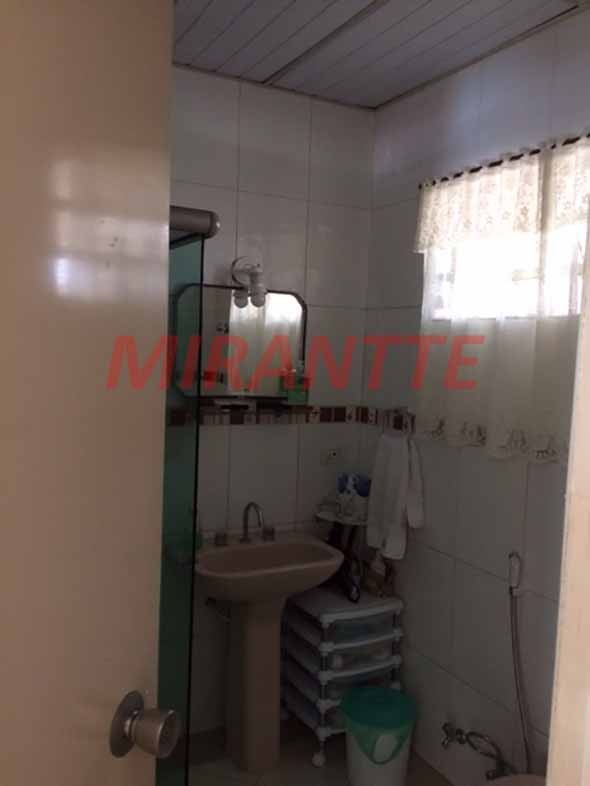 Sobrado de 215m² com 3 quartos em Vila Mazzei