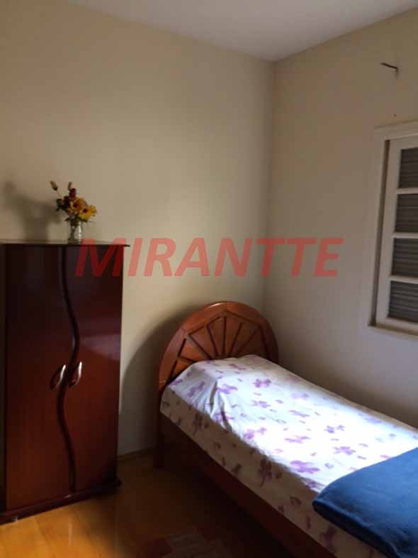 Sobrado de 215m² com 3 quartos em Vila Mazzei